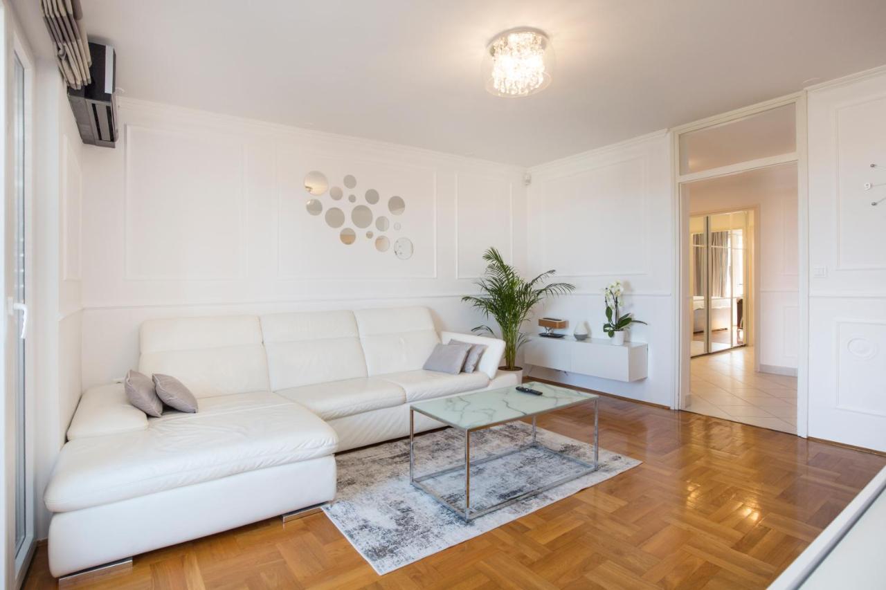Apartment Parentium Porec Exterior photo
