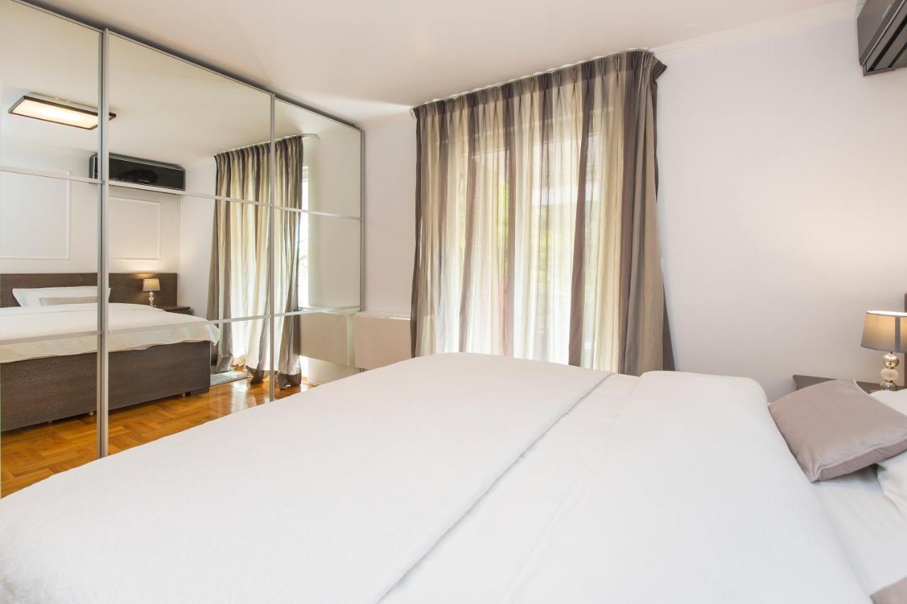 Apartment Parentium Porec Exterior photo